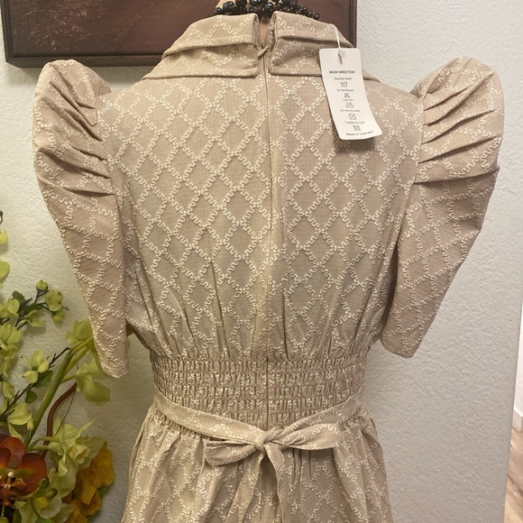 Filipiniana Vintage-Inspired Cream Midi Dress with Puff Shoulders Fits S, M, & L - Picture 8 of 8